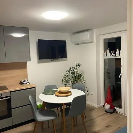 Ksenija 2 Rooms, 55m2 Brand-new, Floor Heating, Air Conditioning * Kosute