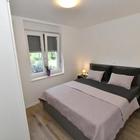 Apartment Ksenija 2 Rooms, 55m2 Brand-new, Floor Heating, Air Conditioning *